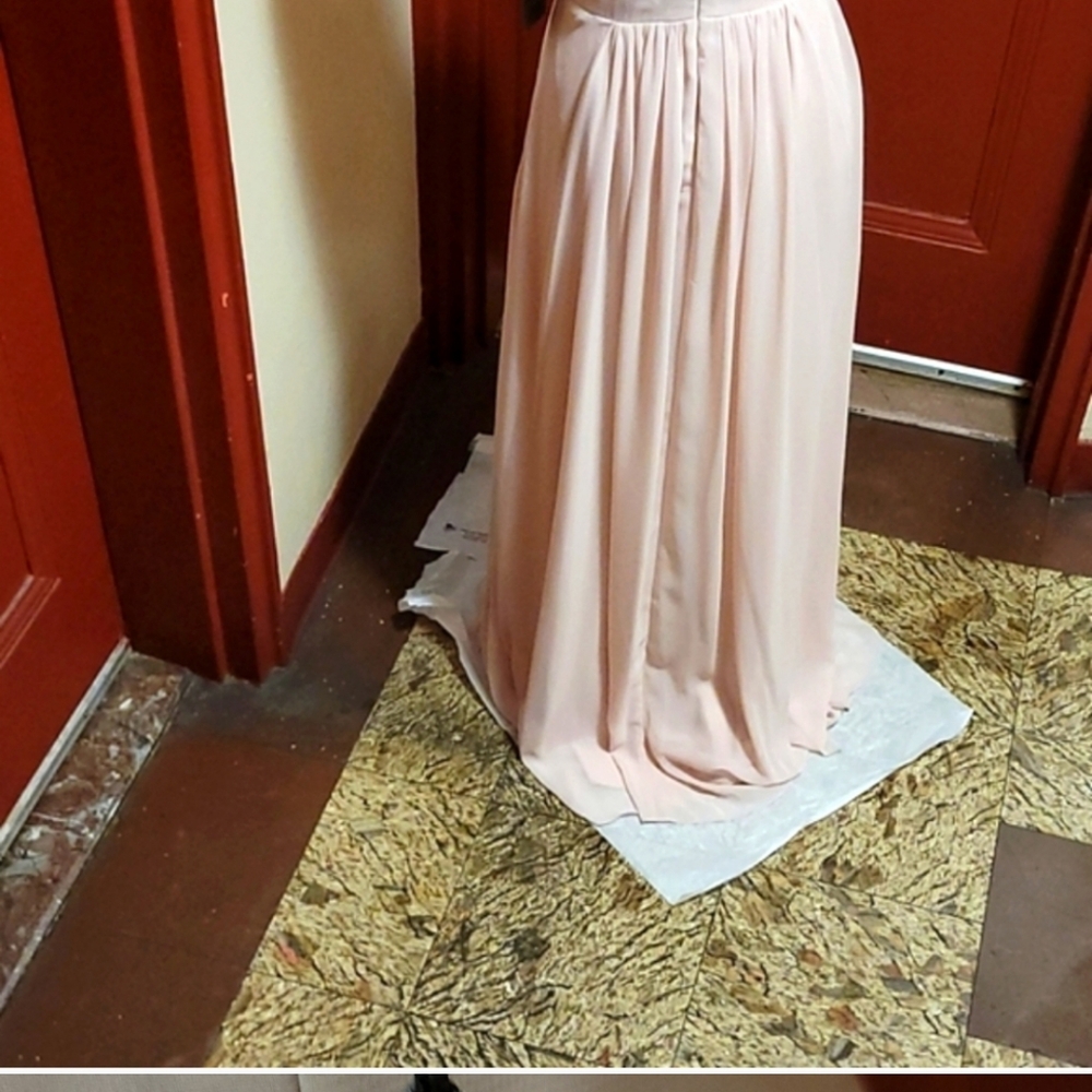 VINCE CAMUTO WOMEN'S BLUSH GOWN SIZE 6 - Picture 11 of 14